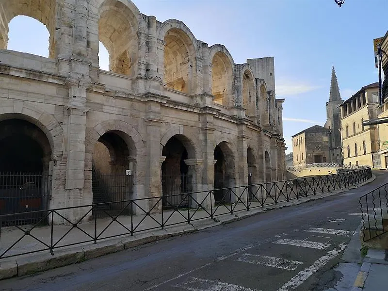La Maison des Hautures Arles Hébergement de vacances