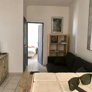 Appartement Réveil Vue Sur Les Arènes, Arles
